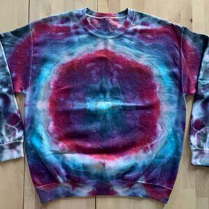 Gildan Unisex Custom Tie-Dyed Crewneck Sweatshirt size Large NEW Without Tags